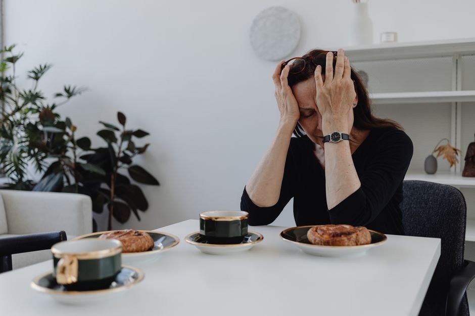 when to seek help for mood swings